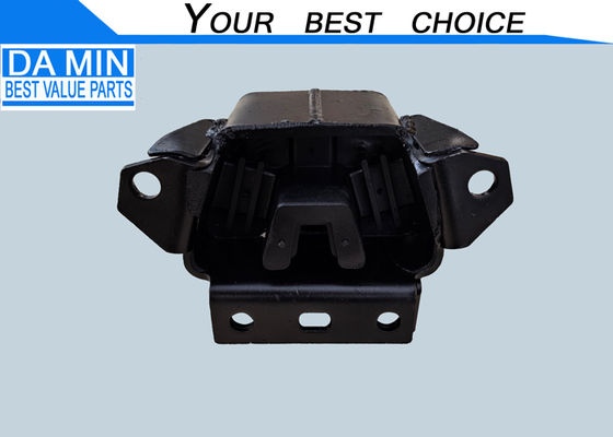FSR Truck 6BD1 6BG1 Engine Cushion Rubber 1532251731 High Quality Isuzu Medium Cargo Vehicle Engine Mounting Part