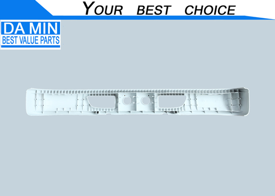NHR NKR Bumper 8975824230 Mode 1994 Length 1680mm Without Fog Lamp Isuzu Light Truck Body Parts